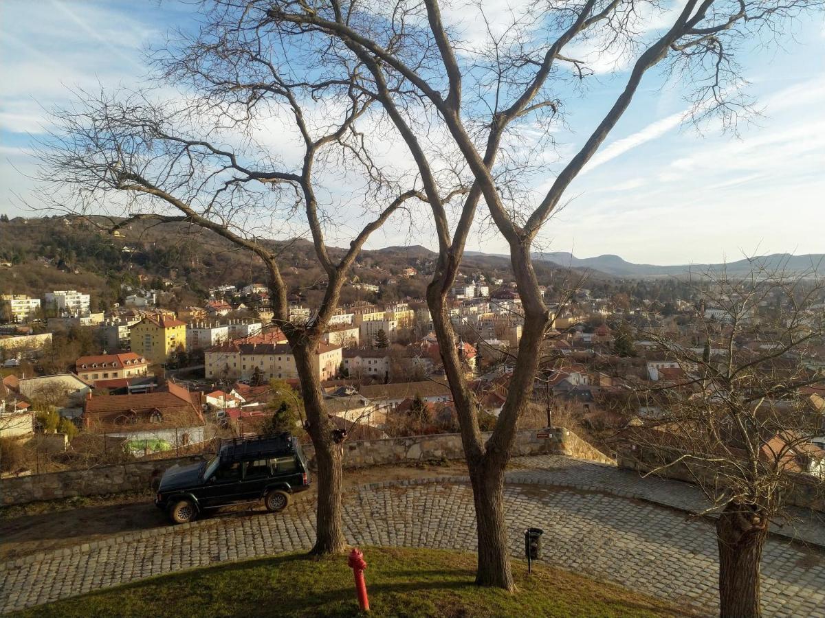 City-Top Vendeghaz Esztergom Exterior photo